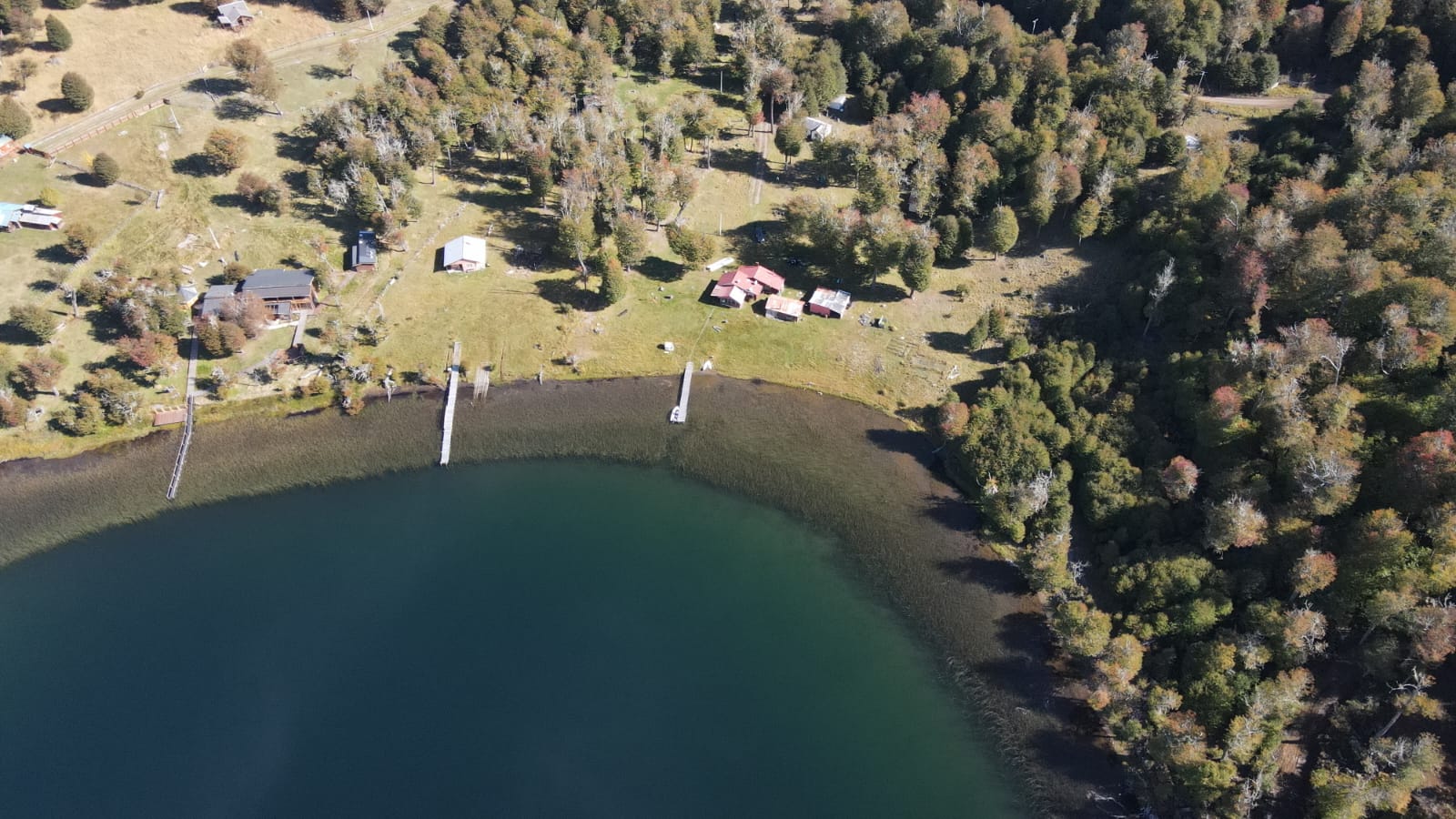 Coyhaique | 2 ha con 100 m orilla Lago Pollux
