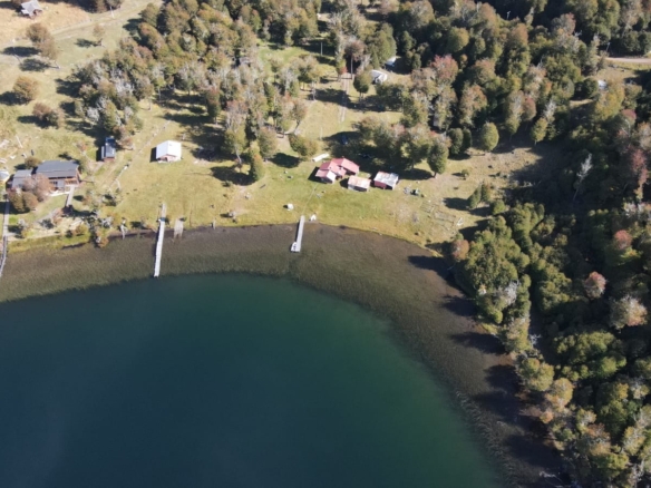 Coyhaique | 2 ha con 100 m orilla Lago Pollux