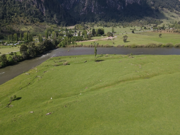 Puerto Aysén  | Los Torreones,  Orilla Río Simpson,