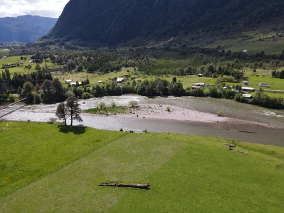 Puerto Aysén  | Los Torreones,  Orilla Río Simpson,