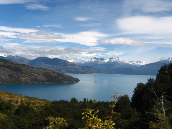 Puerto Guadal | Vistas de Guadal