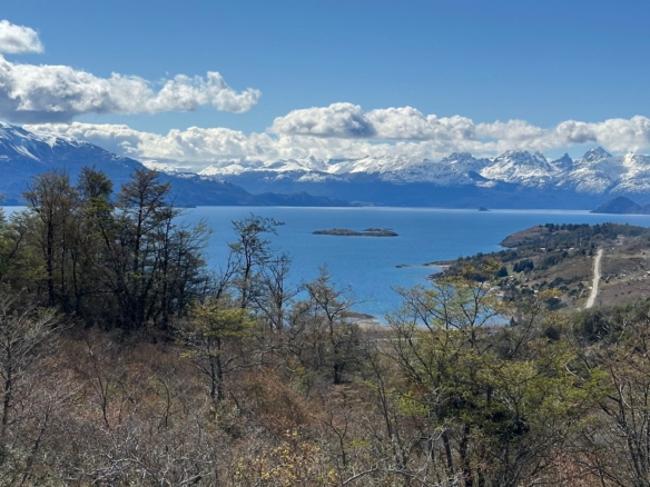 Puerto Guadal | Vistas de Guadal