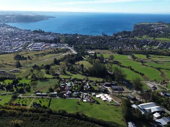 Puerto Varas con vista al Lago Llanquihue