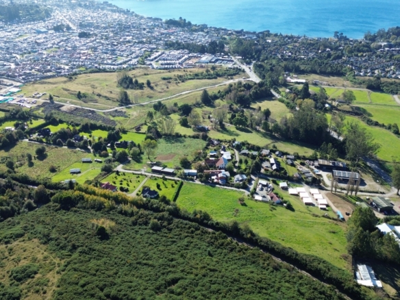 Puerto Varas con vista al Lago Llanquihue
